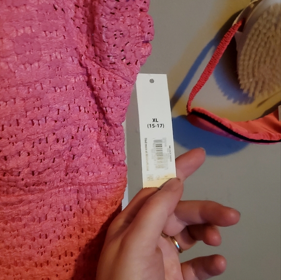 Dress - Picture 2 of 2